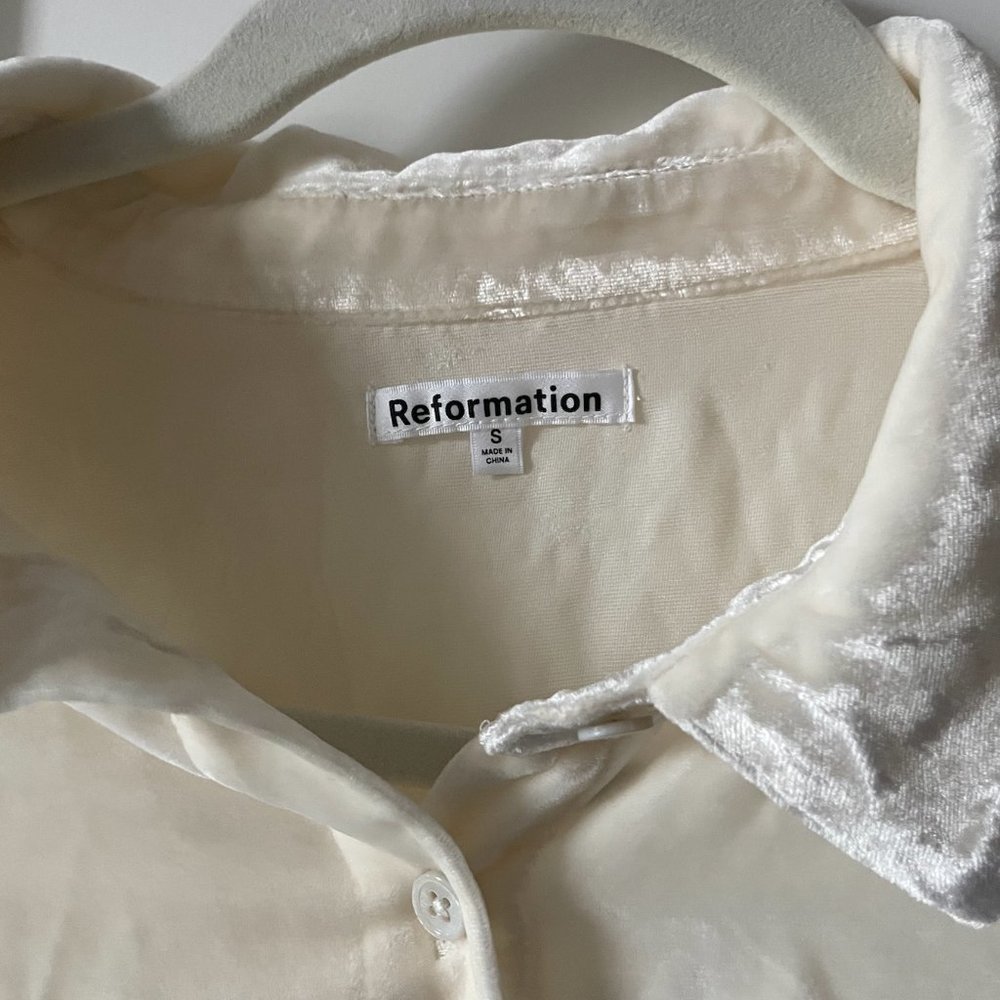 Reformation Cam Velvet Top Size S White - Picture 8 of 9